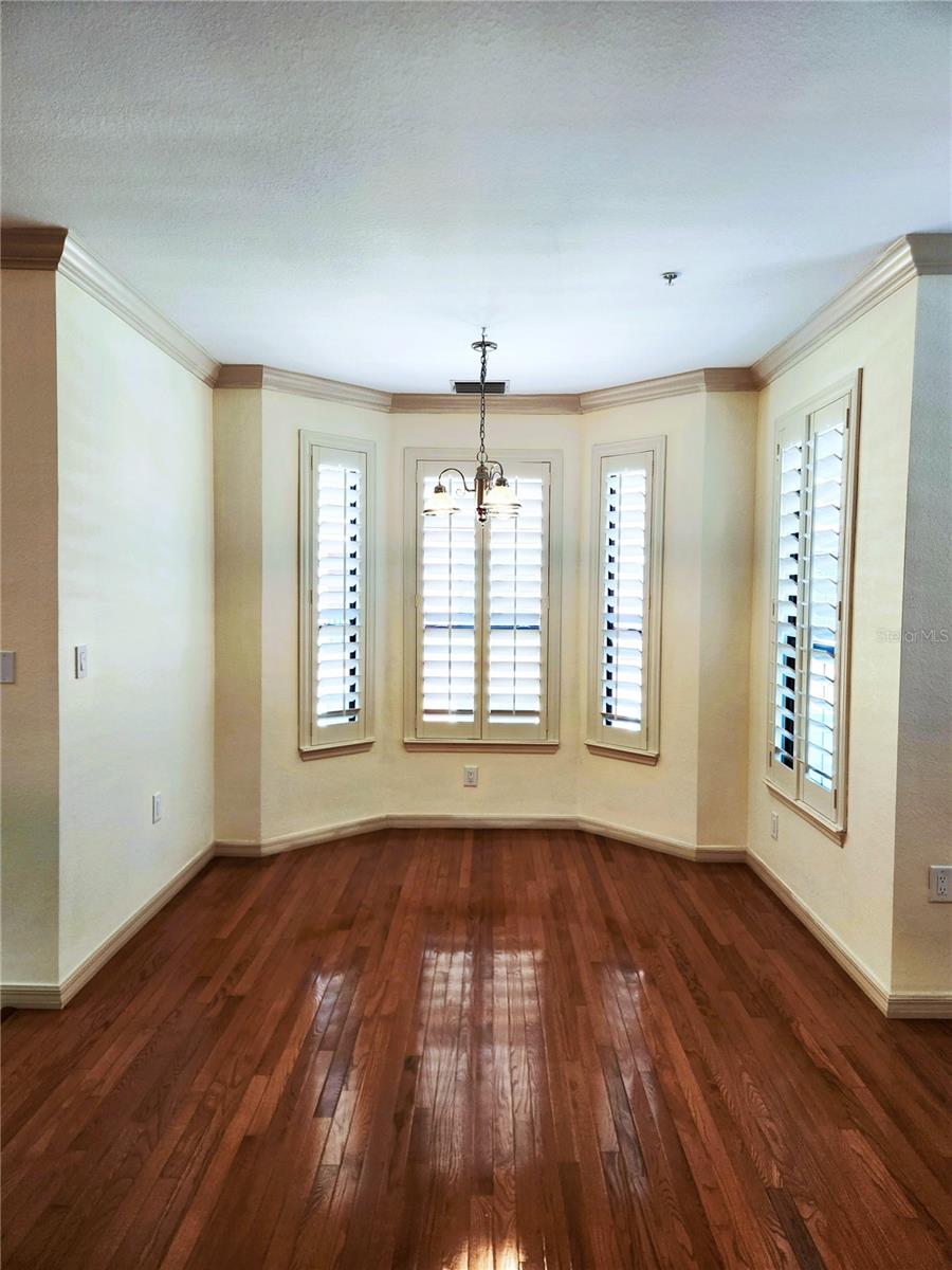 2733 Via Cipriani #820b Property Photo 13