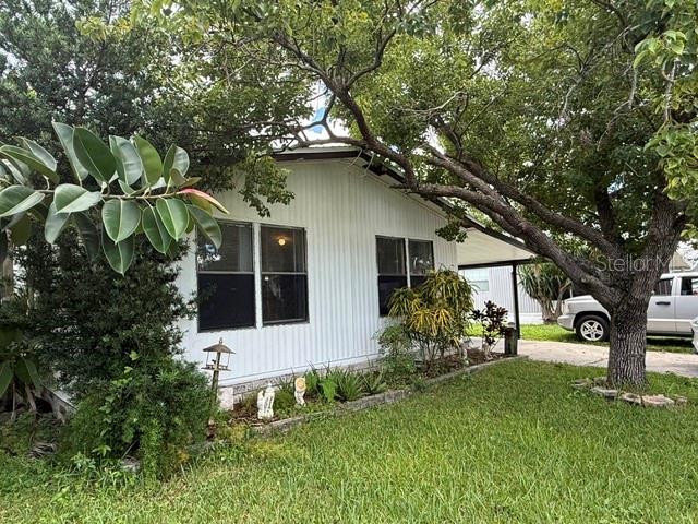 5702 Congress St Property Photo 2