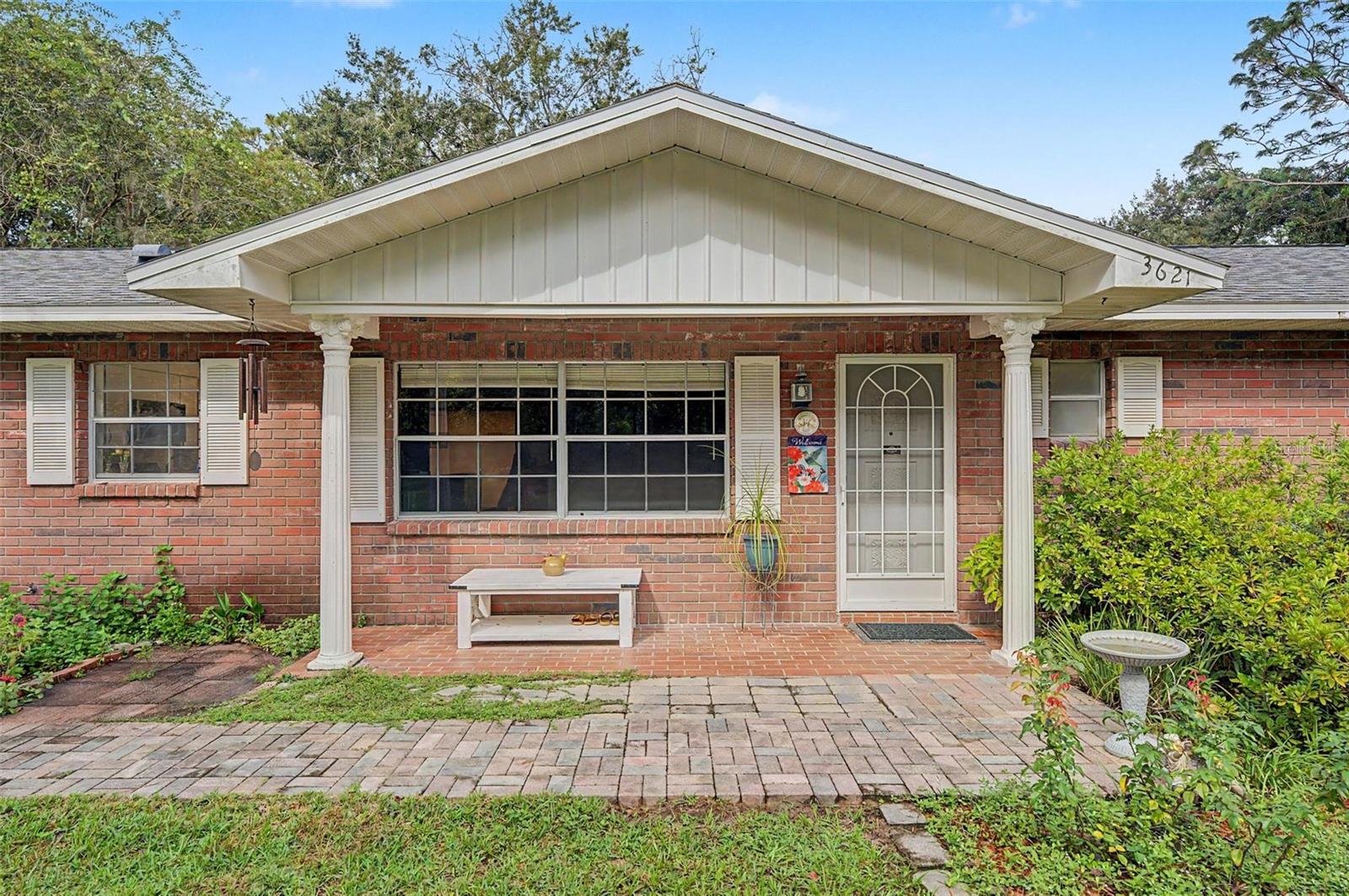 3621 Oakwood Dr Property Photo 4