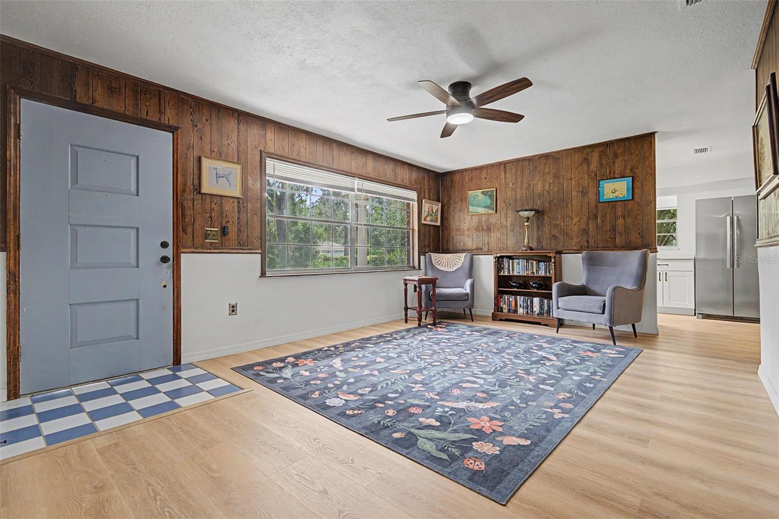 3621 Oakwood Dr Property Photo 5