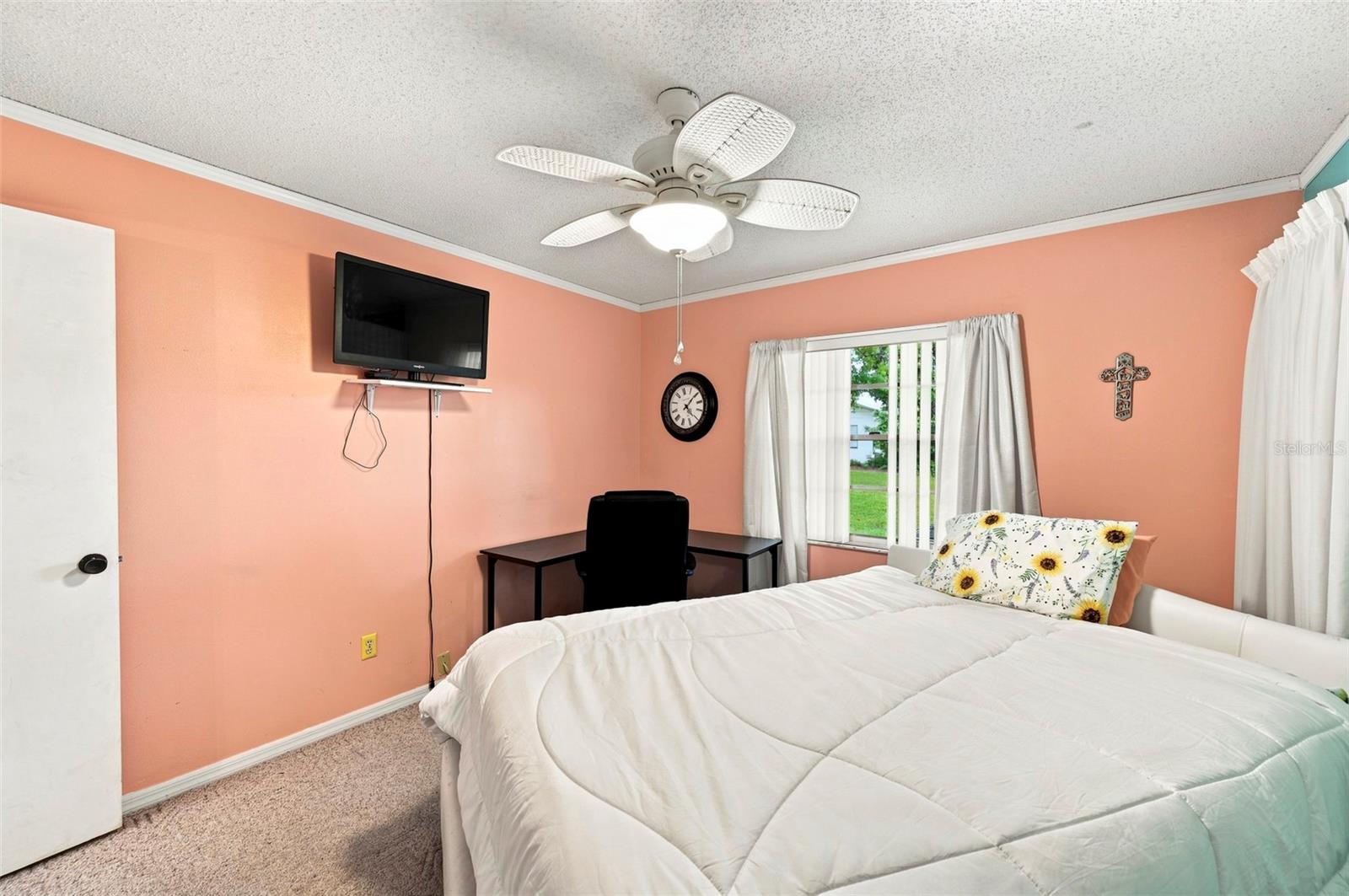 409 Feltham Trl #b Property Photo 26