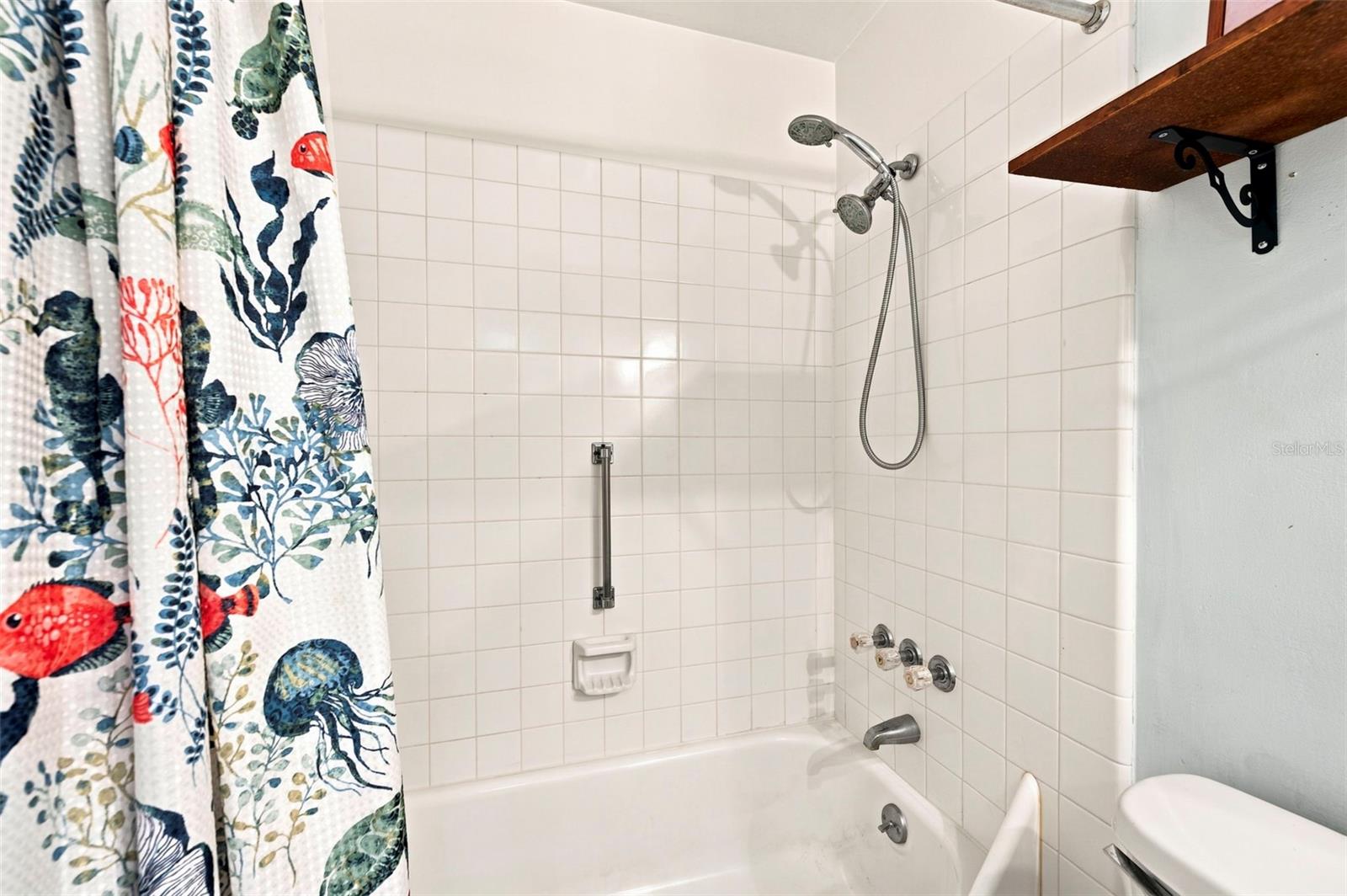 409 Feltham Trl #b Property Photo 34