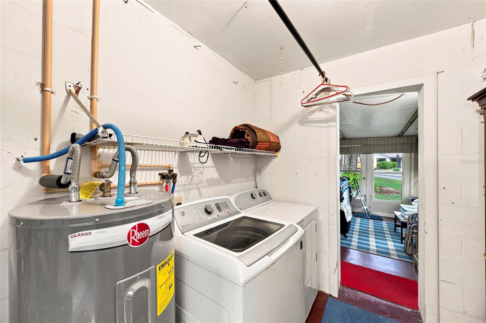 409 Feltham Trl #b Property Photo 35