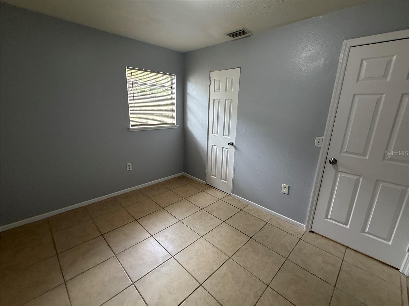 619 Avenue S Ne Property Photo 9