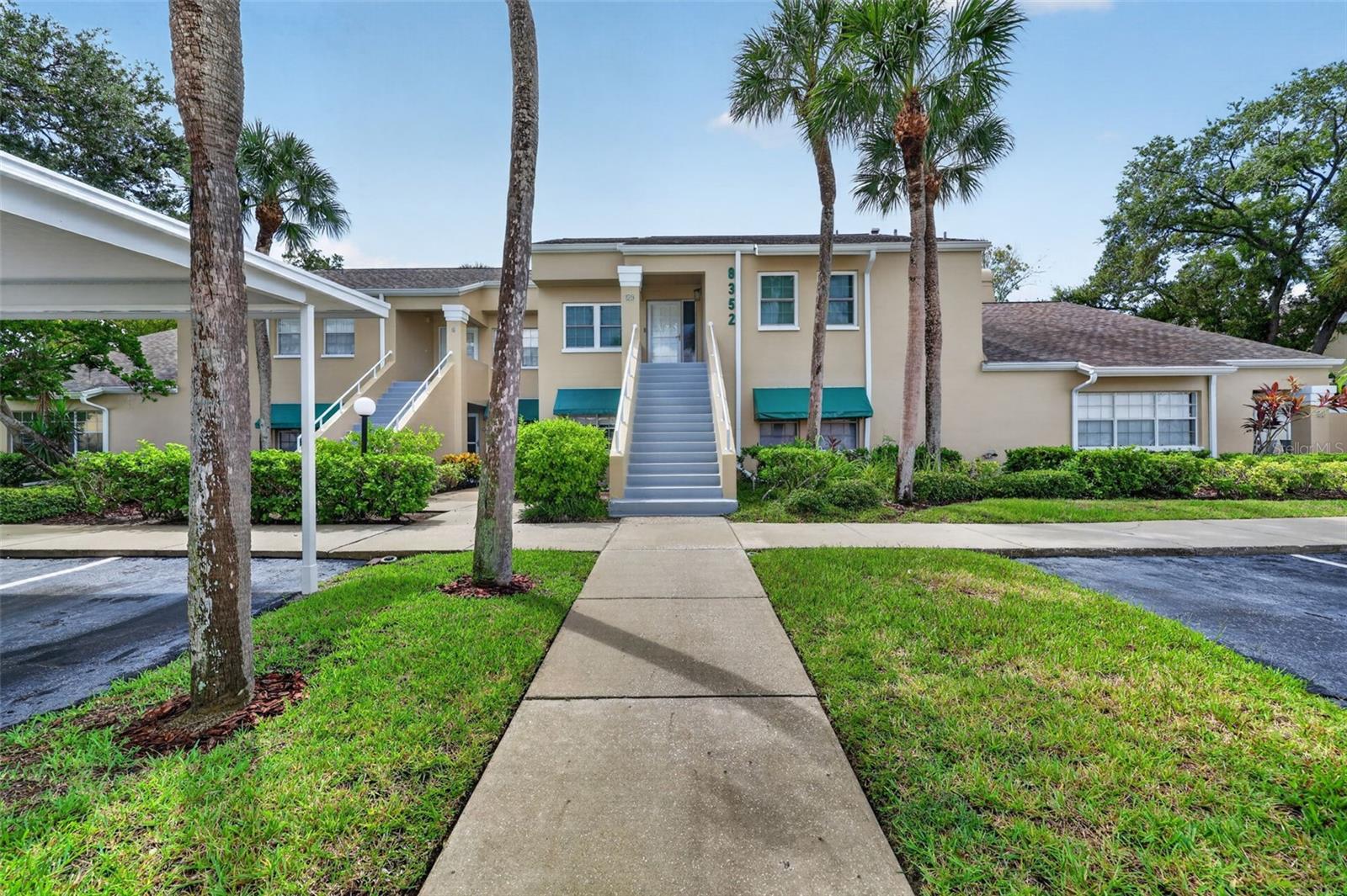 8352 Meadowbrook Dr #10 Property Photo 1