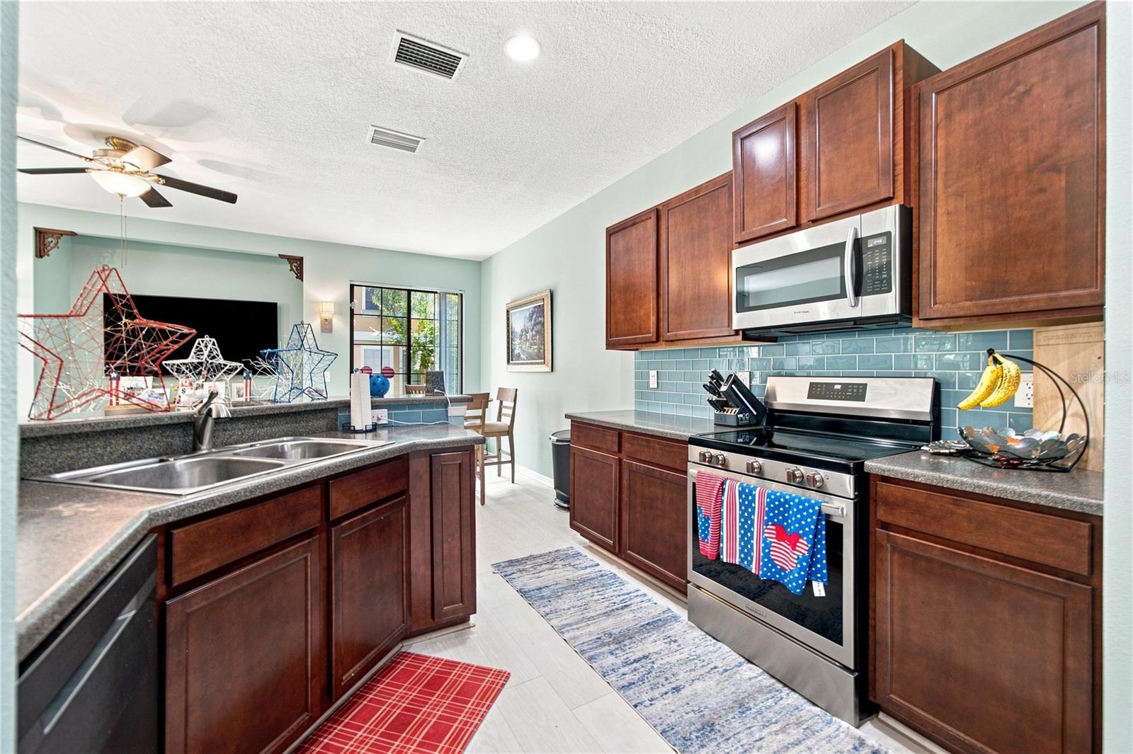 5530 Kinglethill Dr Property Photo 8