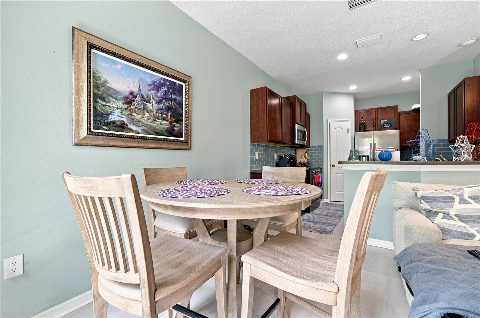 5530 Kinglethill Dr Property Photo 12