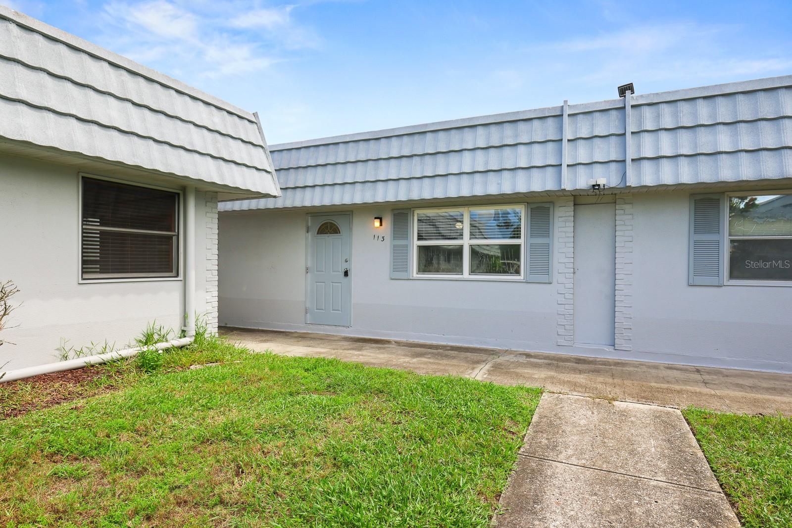 202 BEDFORD TRL #113 Property Photo 1