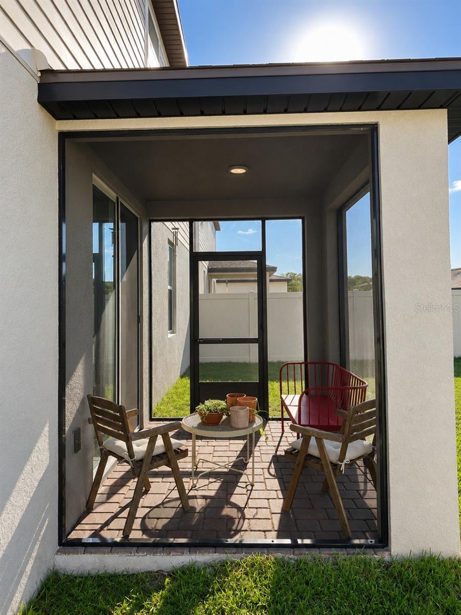 5291 Meredrew Ln Property Photo 15