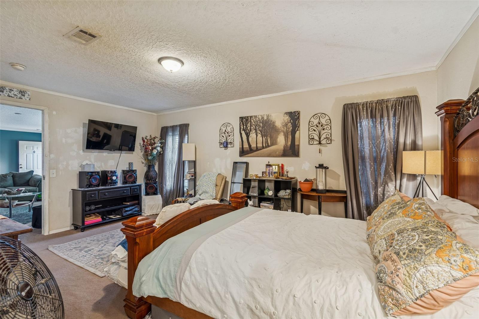 27435 Holiday Dr Property Photo 11