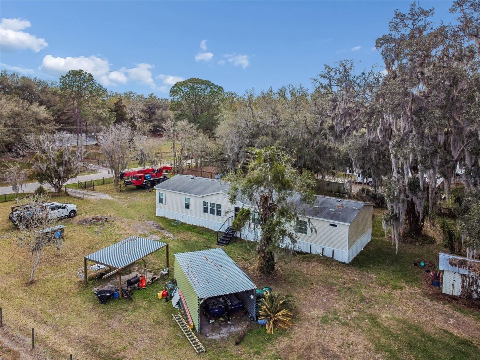 27435 Holiday Dr Property Photo 24