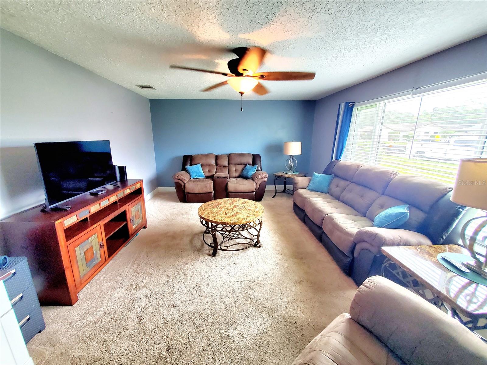 2138 Grove Pl Property Photo 7