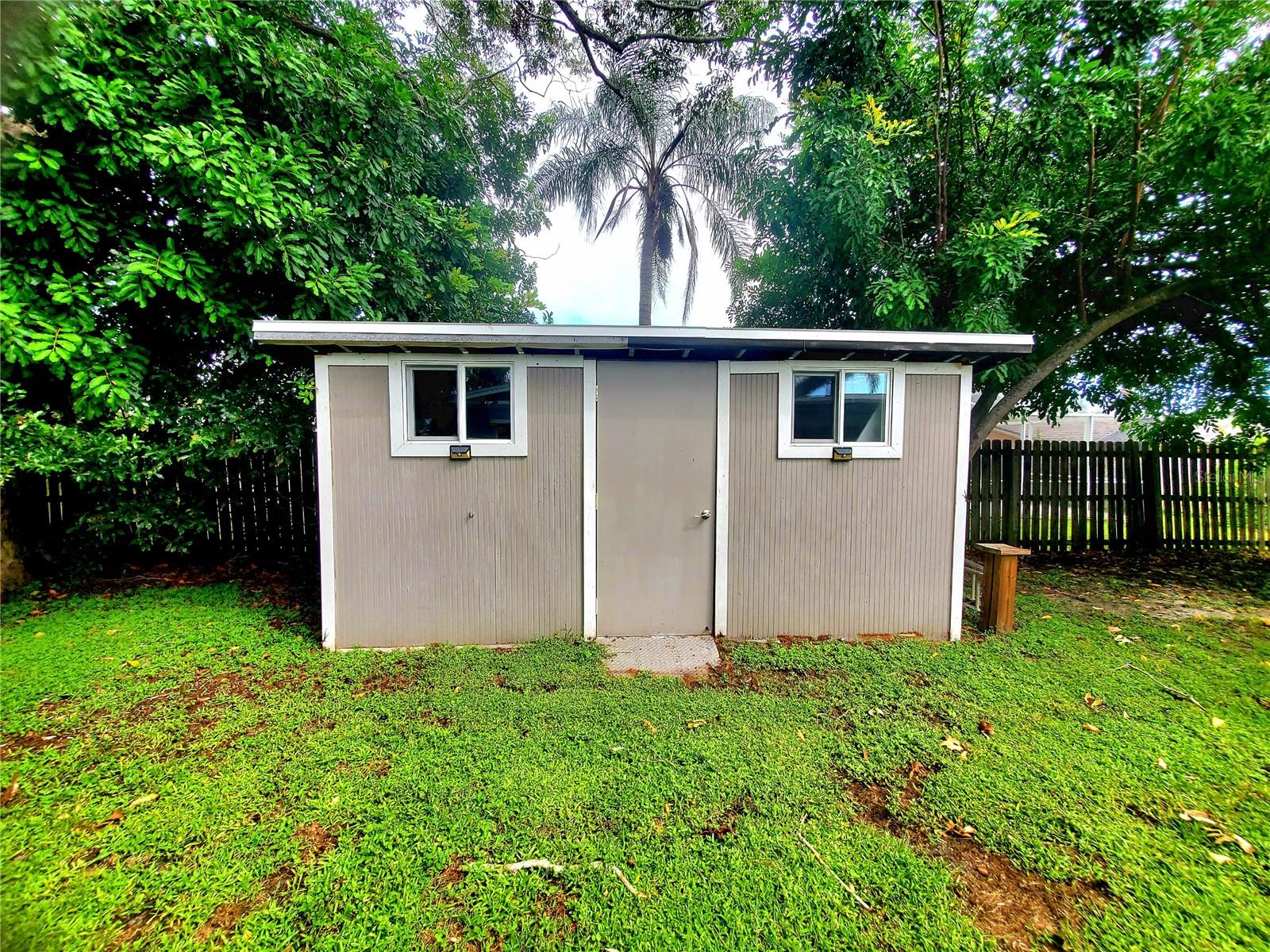 2138 Grove Pl Property Photo 31