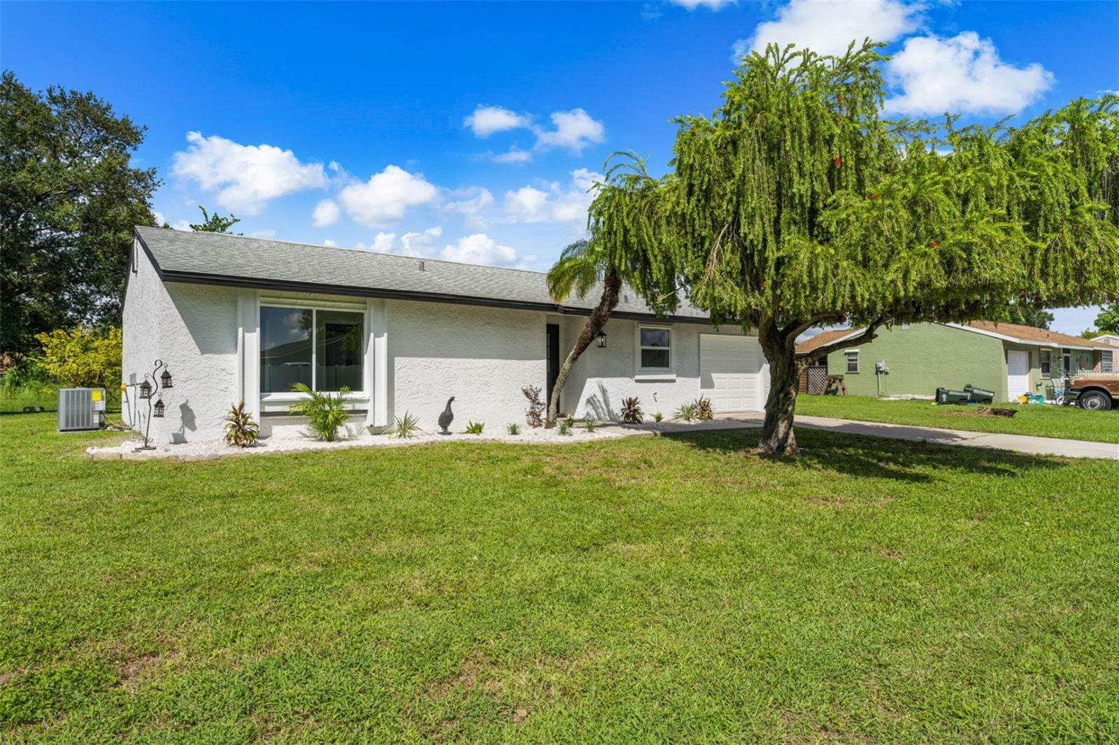 6820 Harmony Rd Property Photo 2