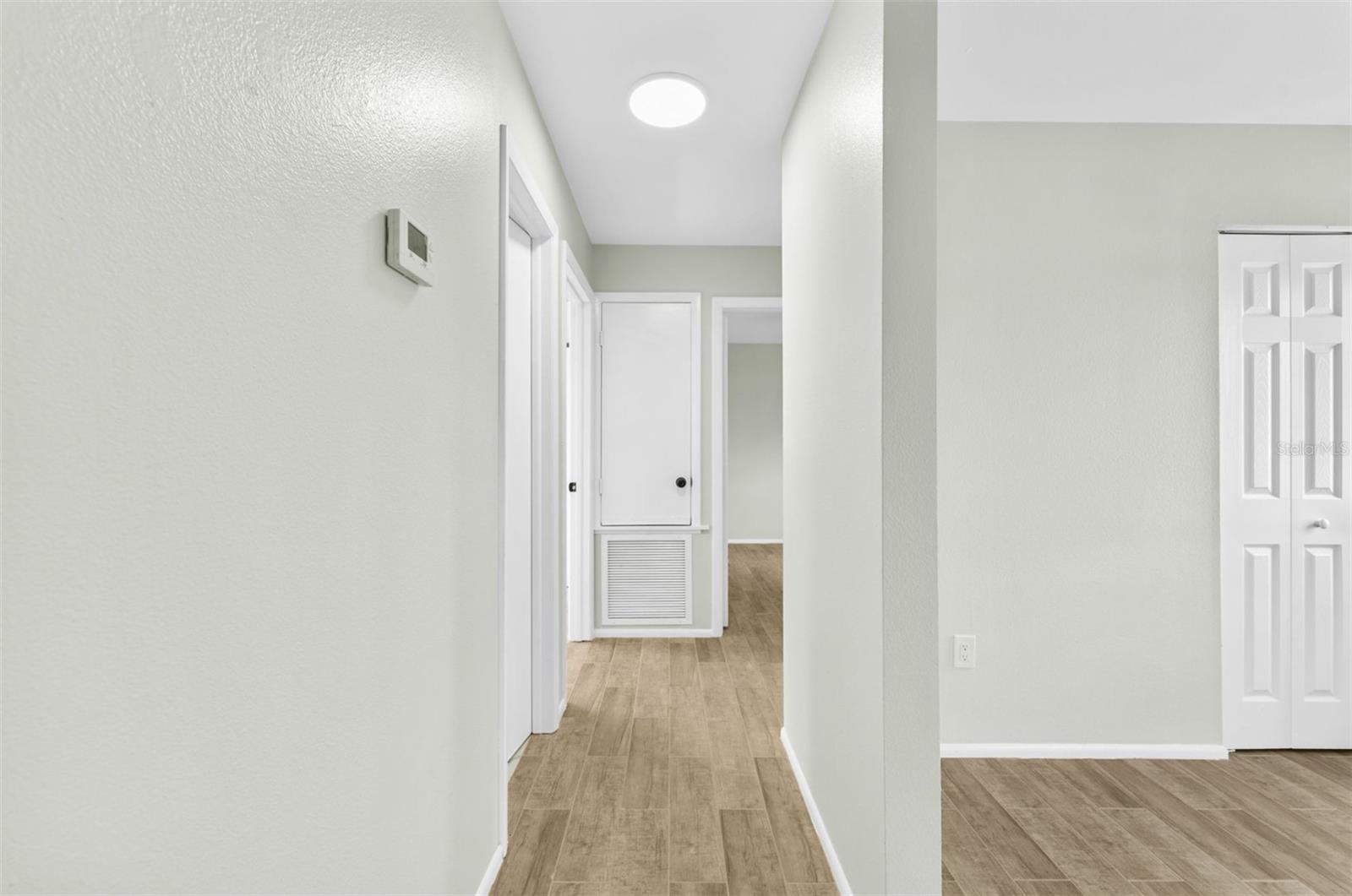 6820 Harmony Rd Property Photo 12
