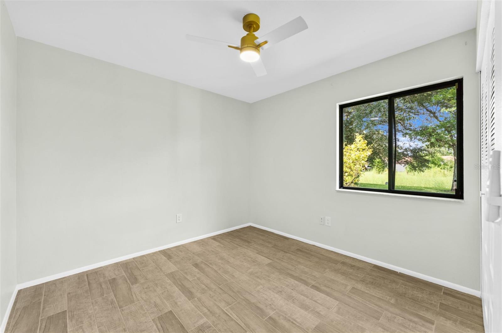 6820 Harmony Rd Property Photo 14