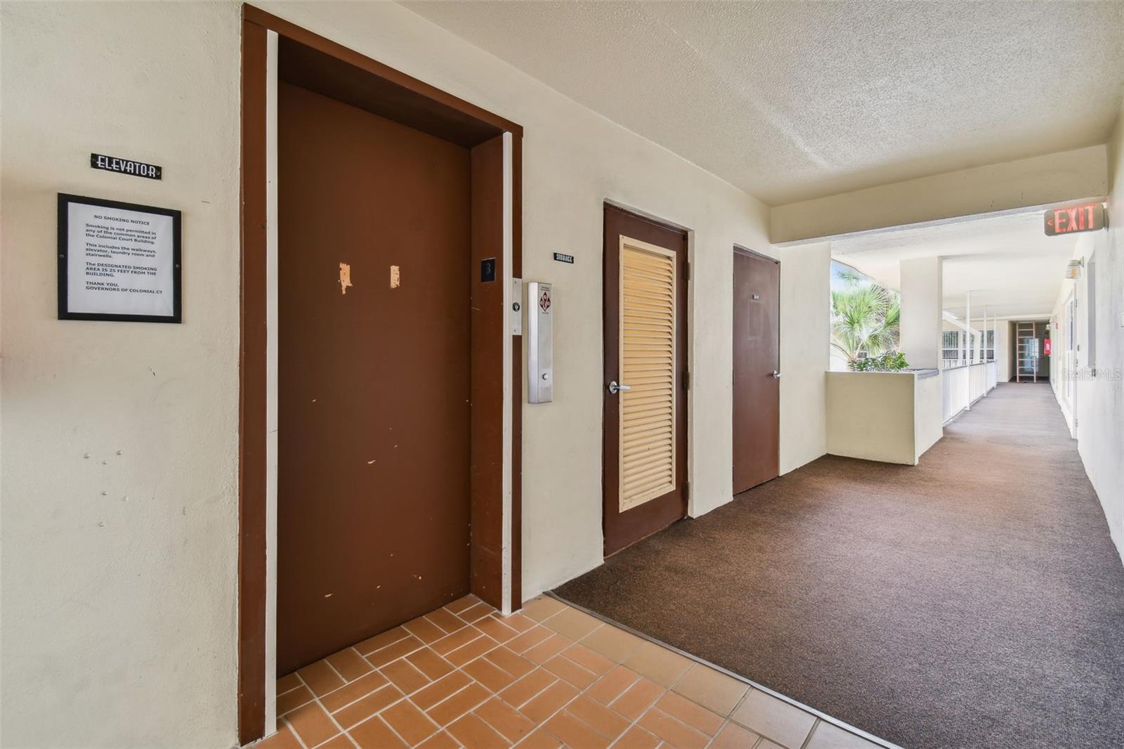 4650 Cove Cir #104 Property Photo 26