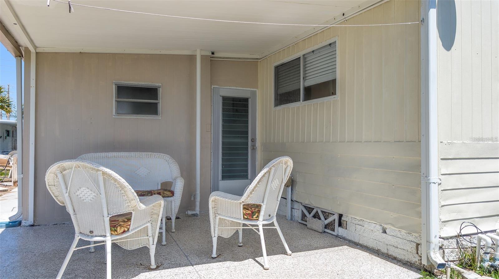 229 Dixie Property Photo 15