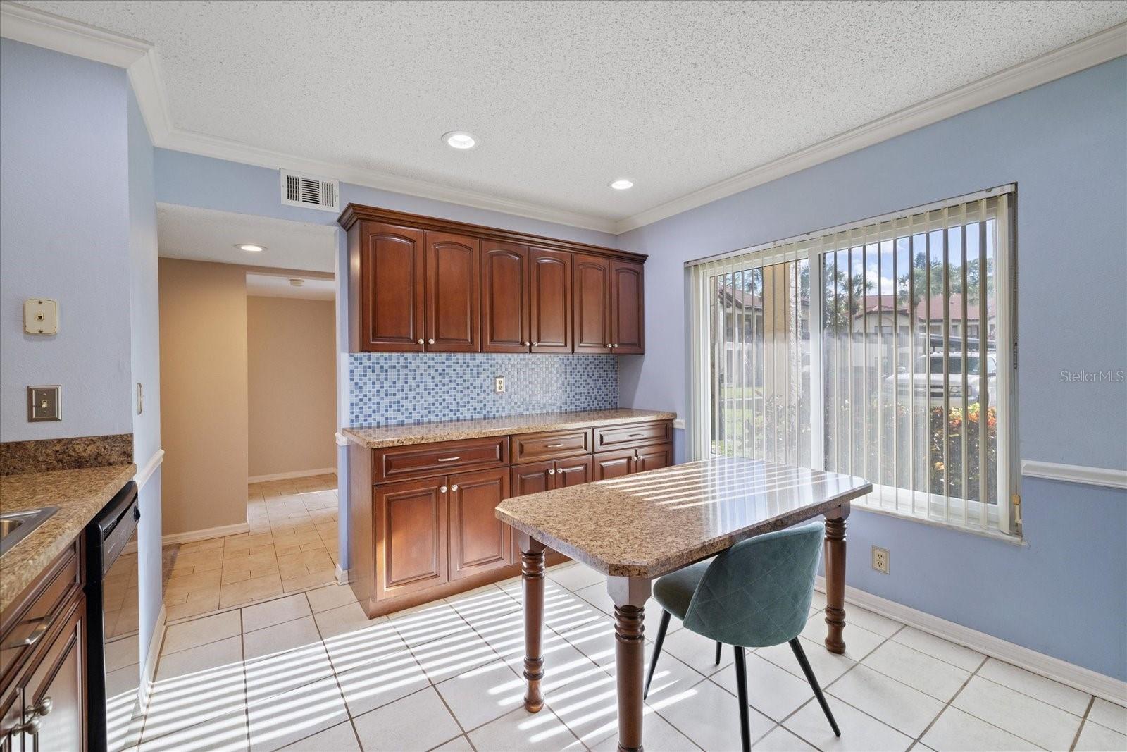 1801 E Lake Rd #2d Property Photo 10