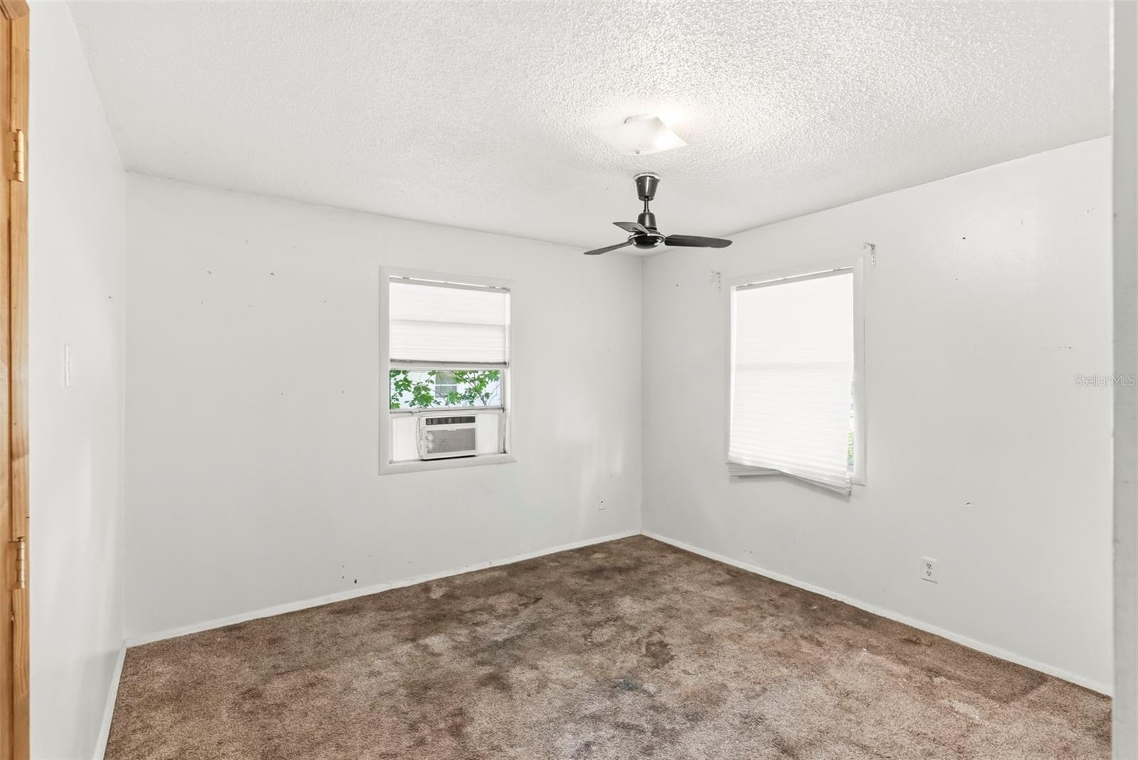 1808 S 86th St Property Photo 12