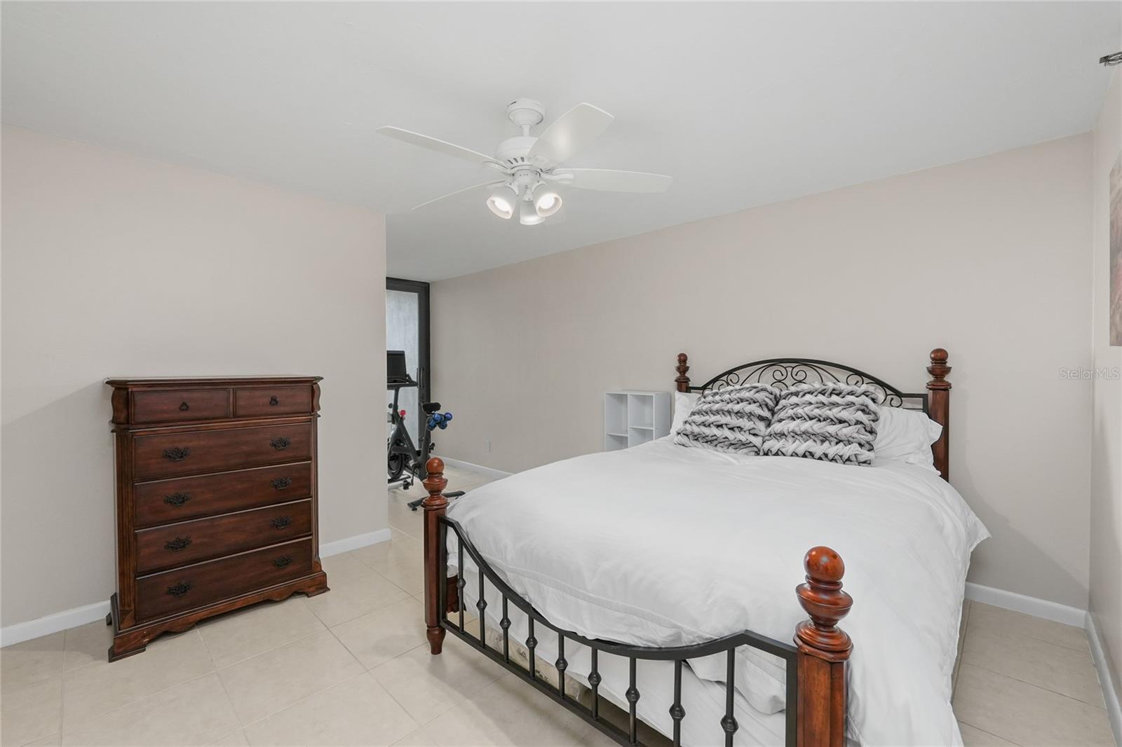 1660 Gulf Blvd #807 Property Photo 6