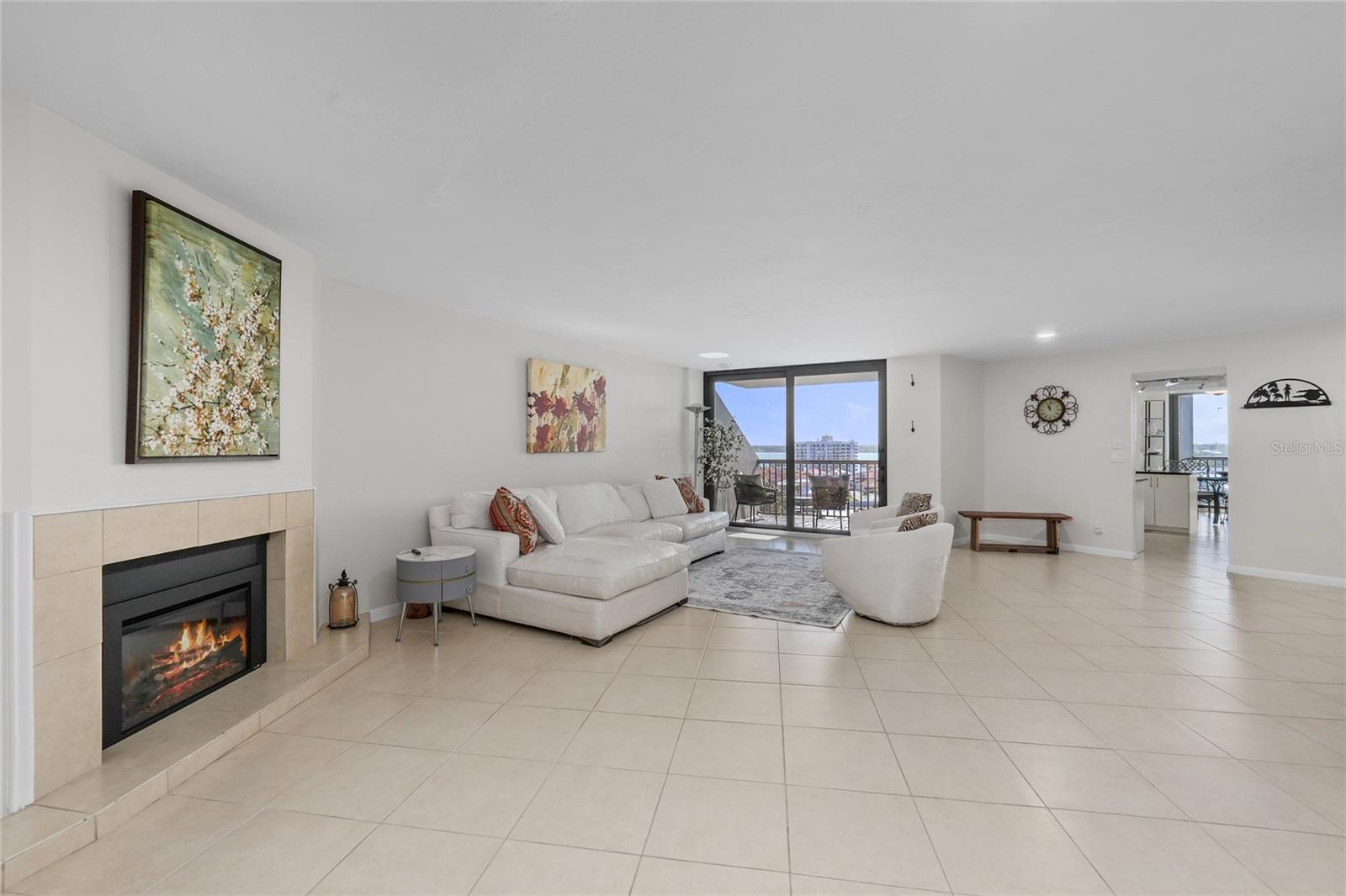 1660 Gulf Blvd #807 Property Photo 7