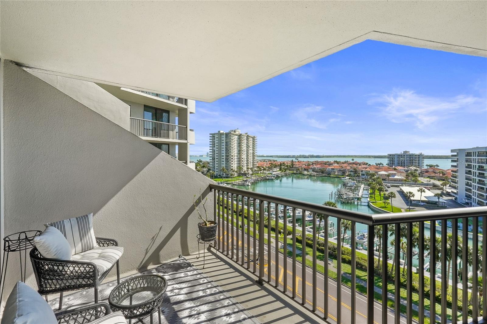 1660 Gulf Blvd #807 Property Photo 8