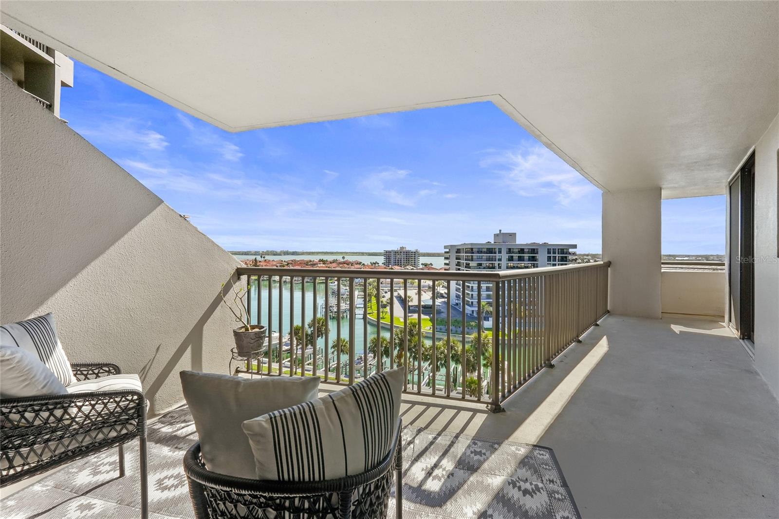 1660 Gulf Blvd #807 Property Photo 21