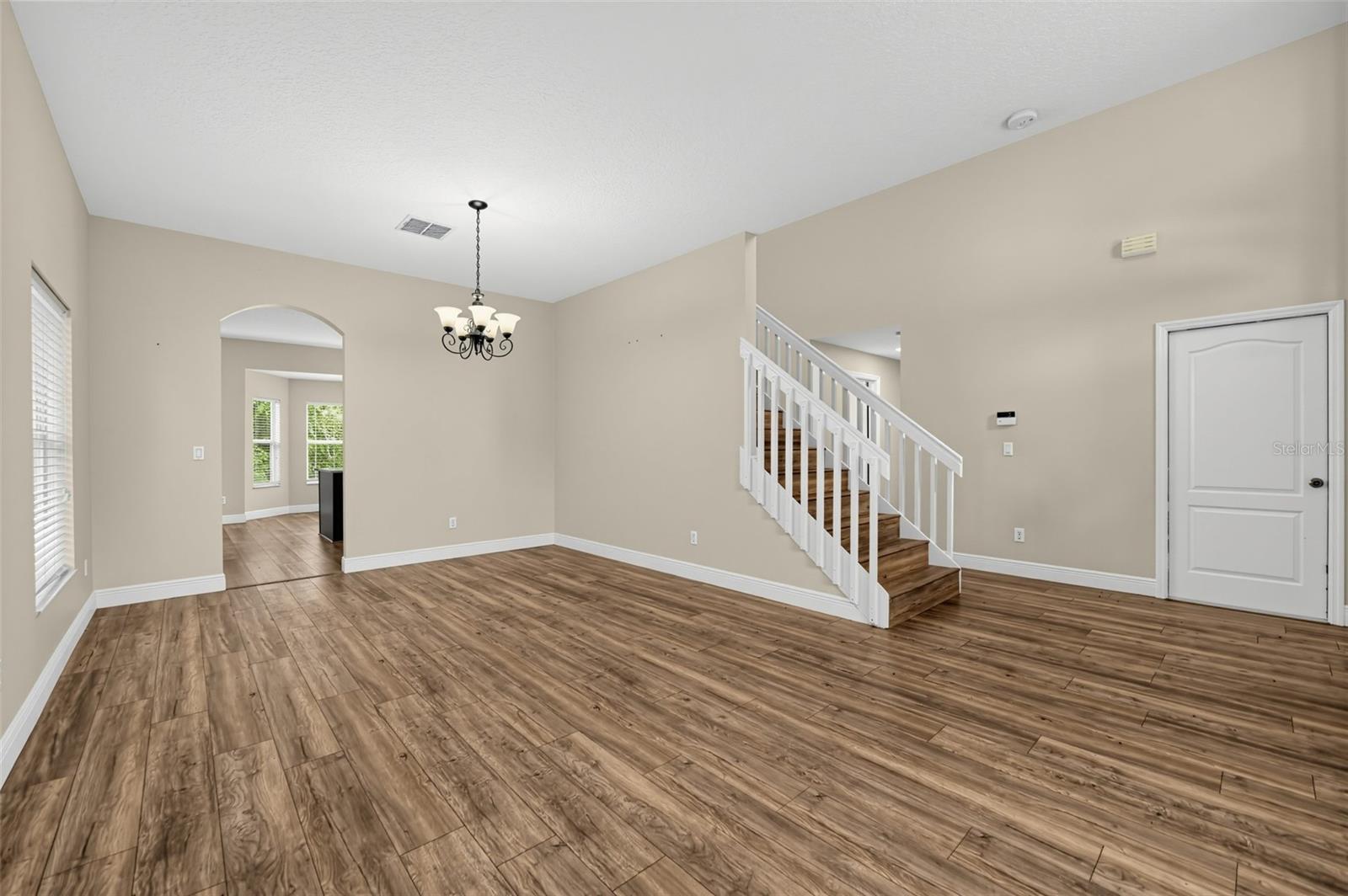 10106 Hidden Dunes Ln Property Photo 2