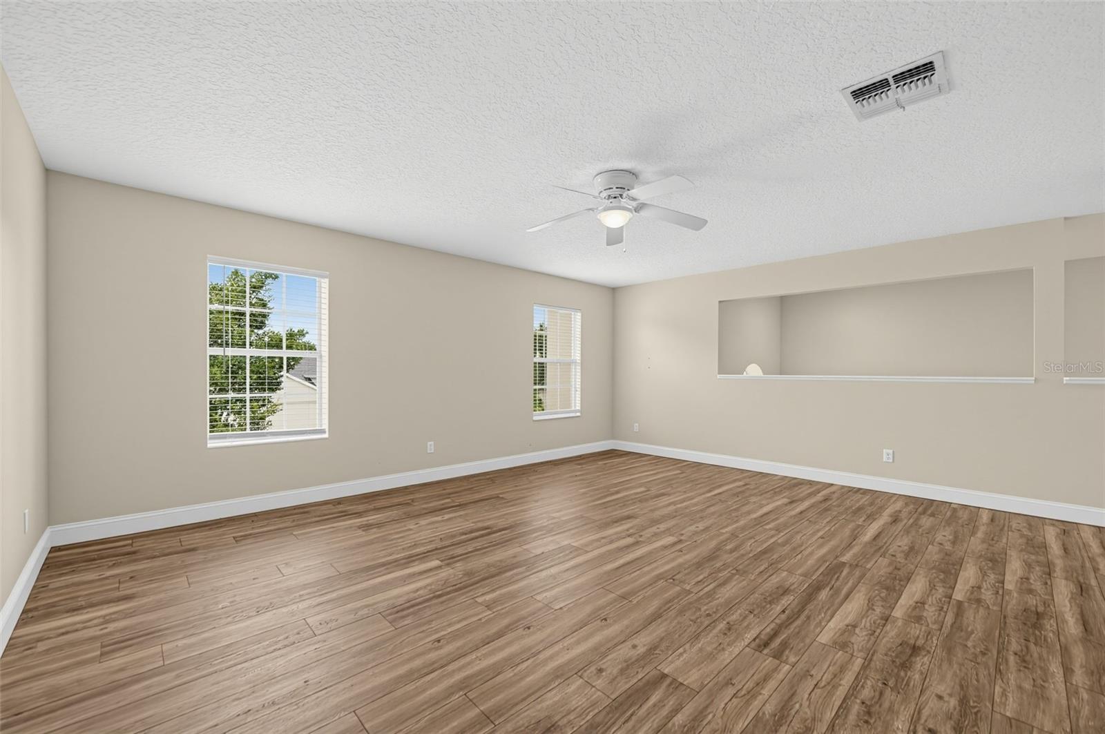 10106 Hidden Dunes Ln Property Photo 6