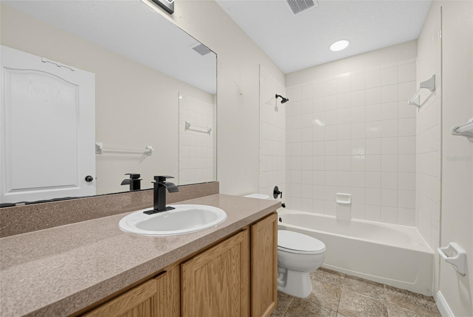 10106 Hidden Dunes Ln Property Photo 23