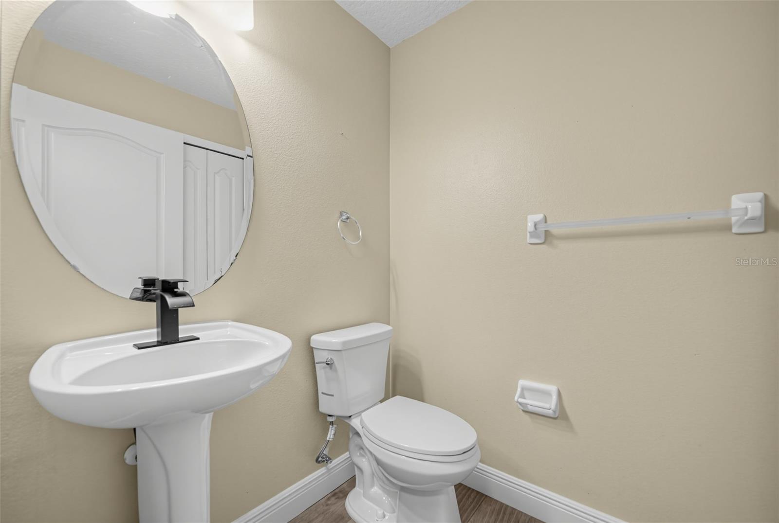 10106 Hidden Dunes Ln Property Photo 24