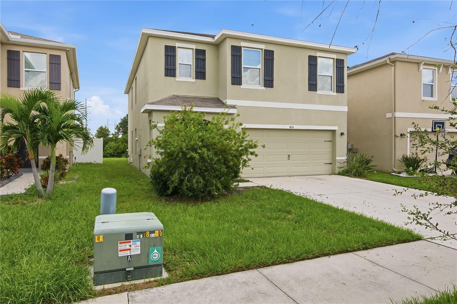 11154 Leland Groves Dr Property Photo 1