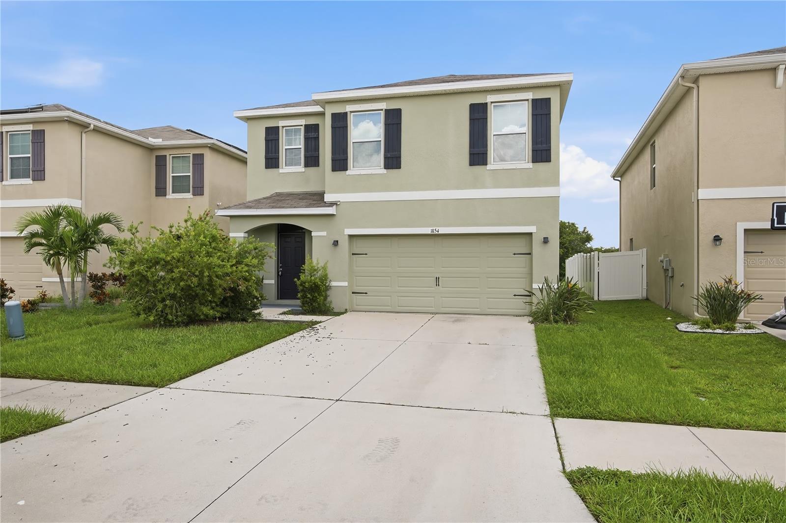 11154 Leland Groves Dr Property Photo 2