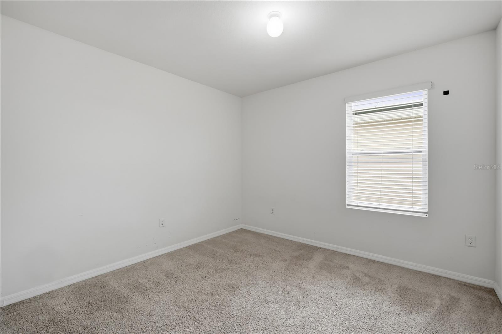 11154 Leland Groves Dr Property Photo 13
