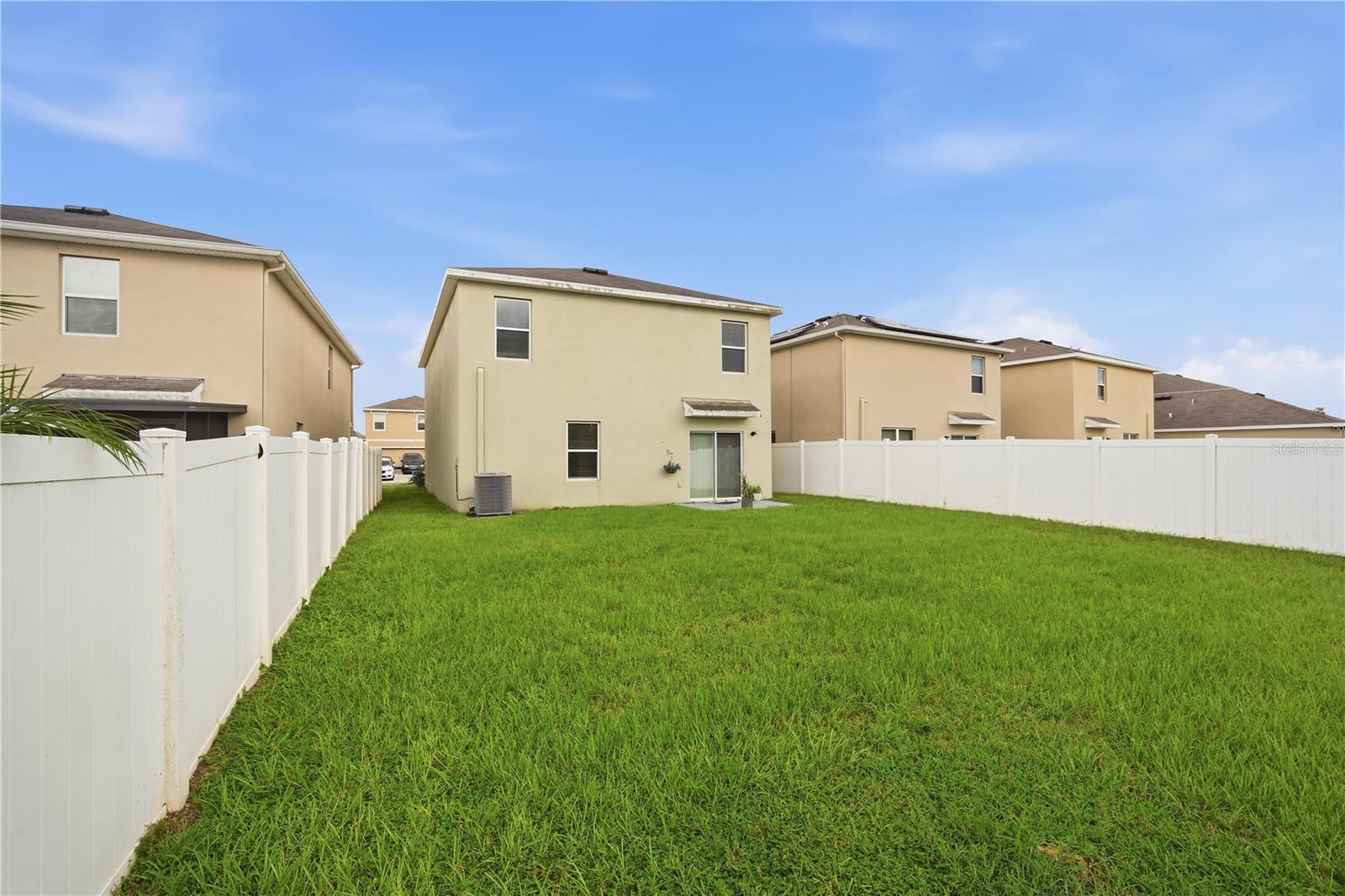 11154 Leland Groves Dr Property Photo 18