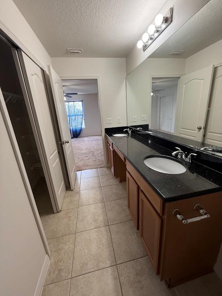 4976 White Sanderling Ct Property Photo 18