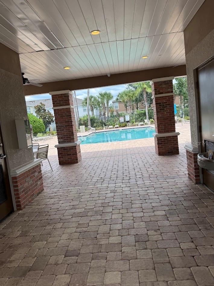 4976 White Sanderling Ct Property Photo 32