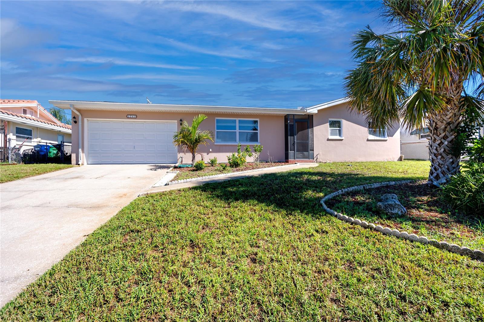 3747 SHADY BLUFFS DR Property Photo 1