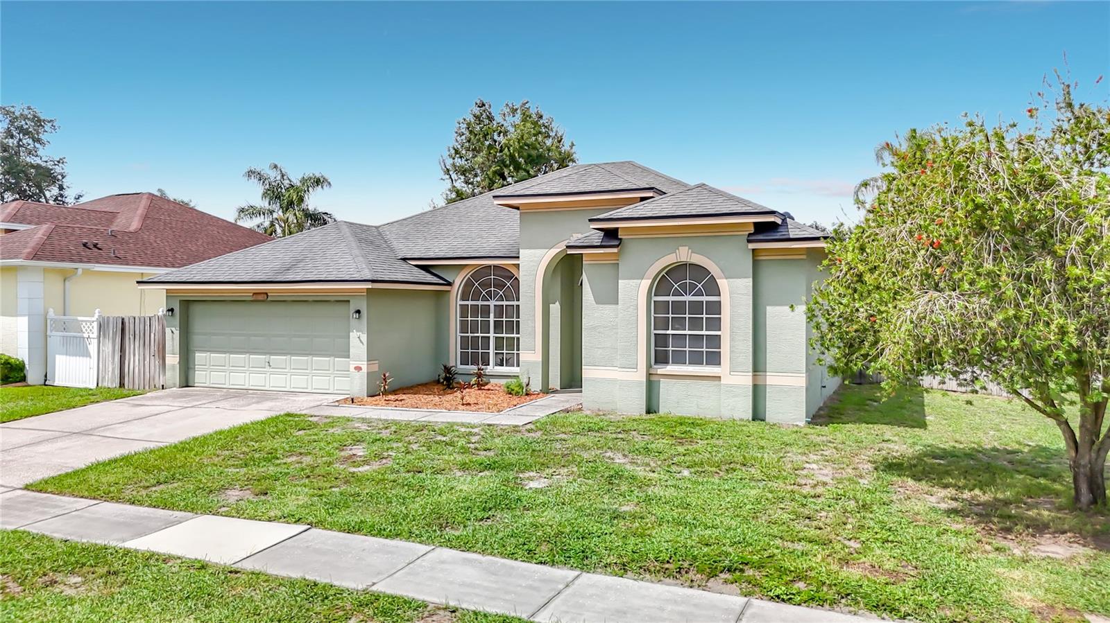 28829 Windover St Property Photo 8