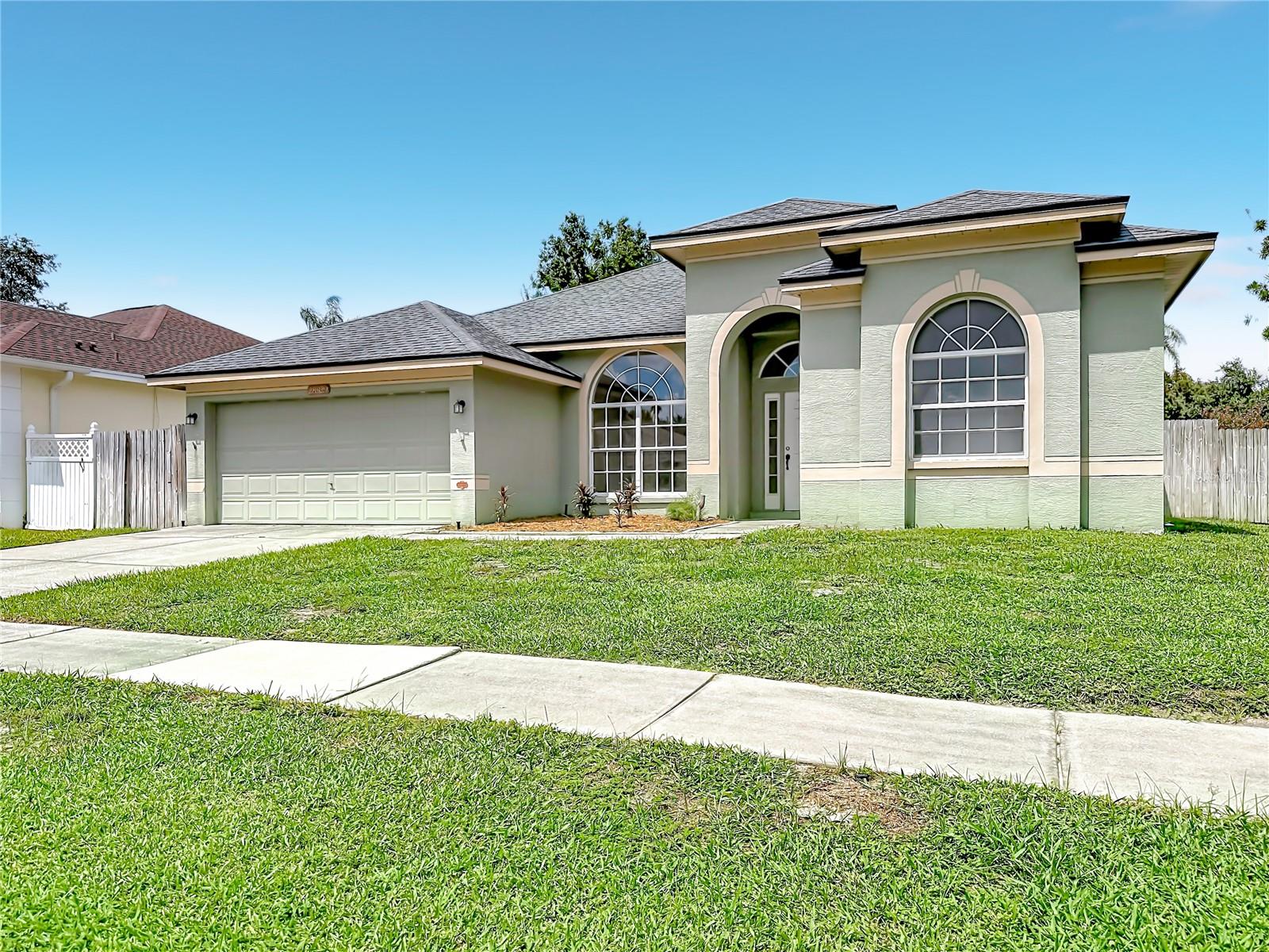 28829 Windover St Property Photo 9