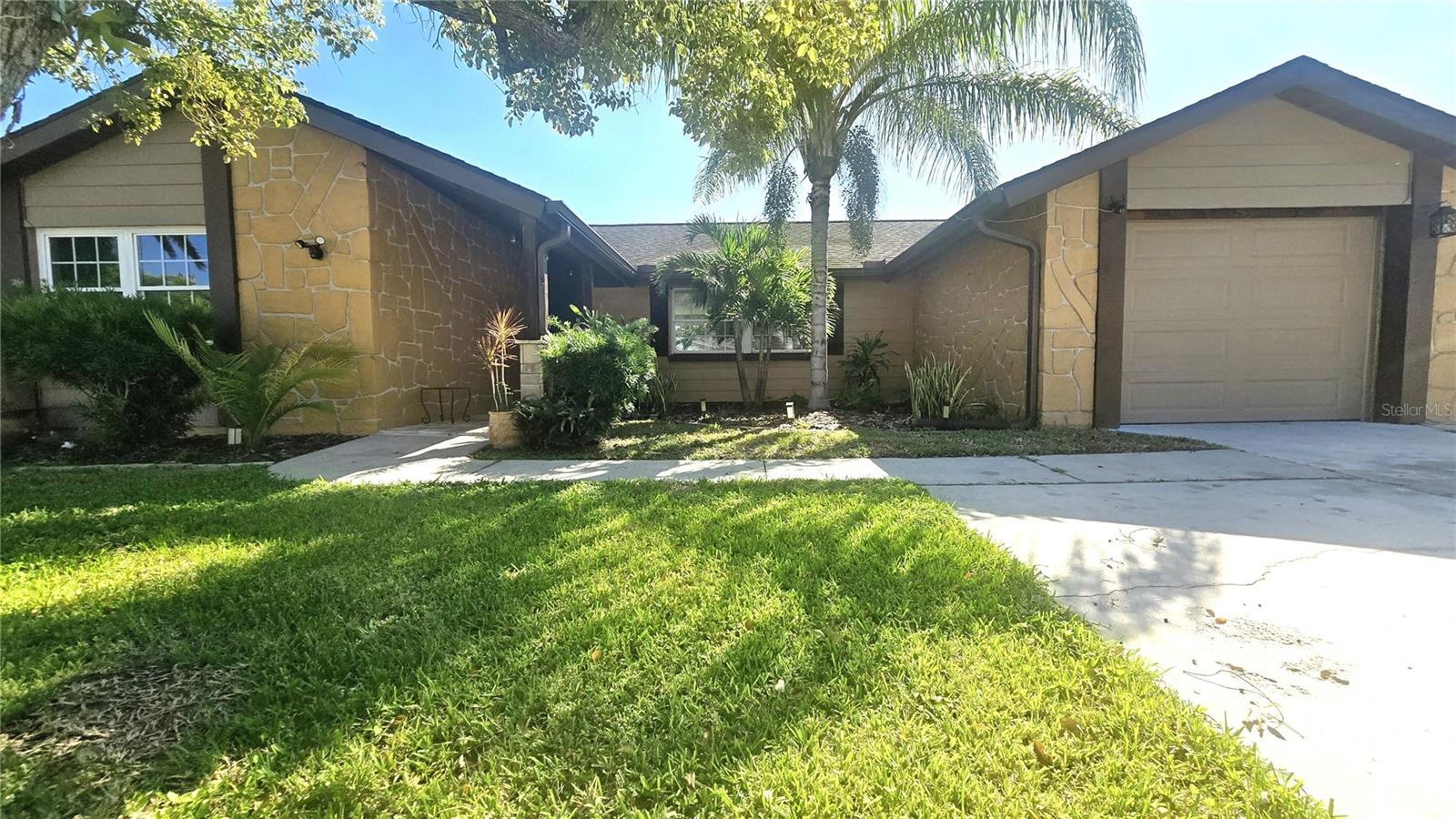 3532 Overland Dr Property Photo 1