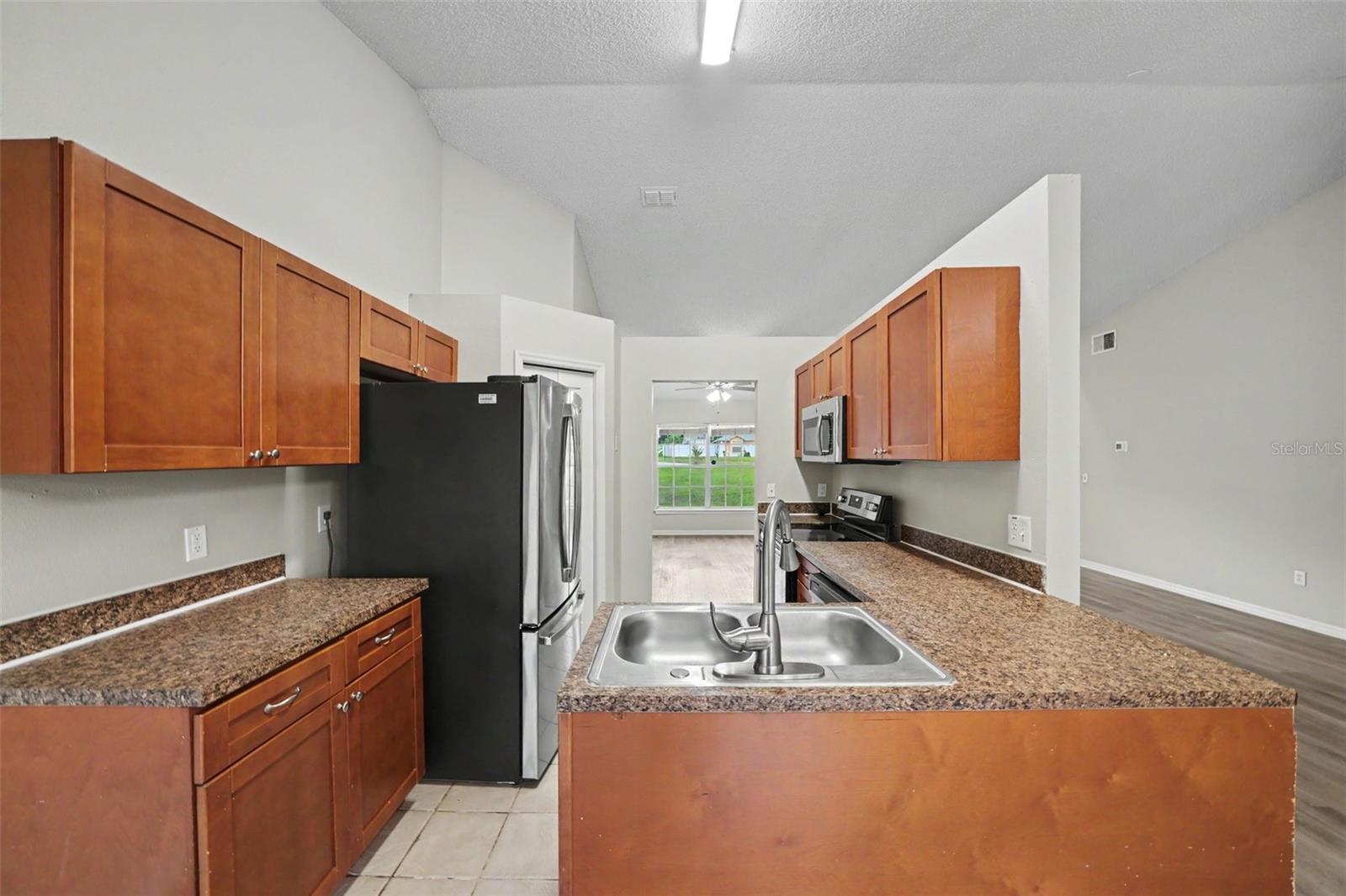 1129 Monteagle Cir Property Photo 12