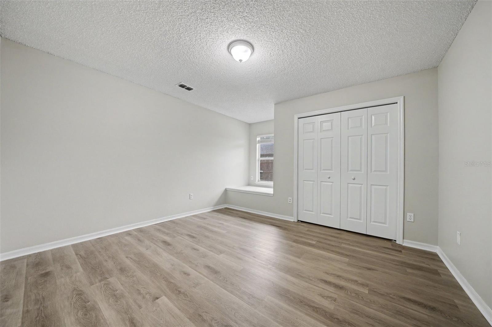 1129 Monteagle Cir Property Photo 20