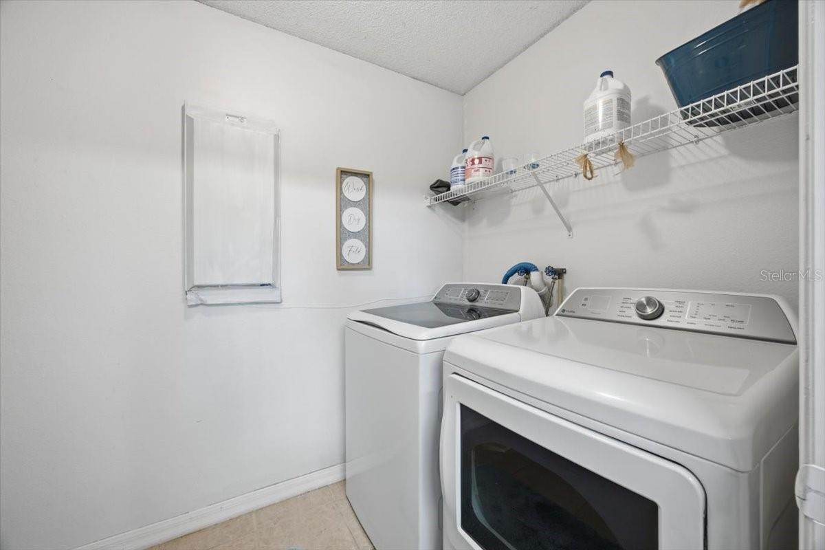 2036 Country Brook Ave Property Photo 17