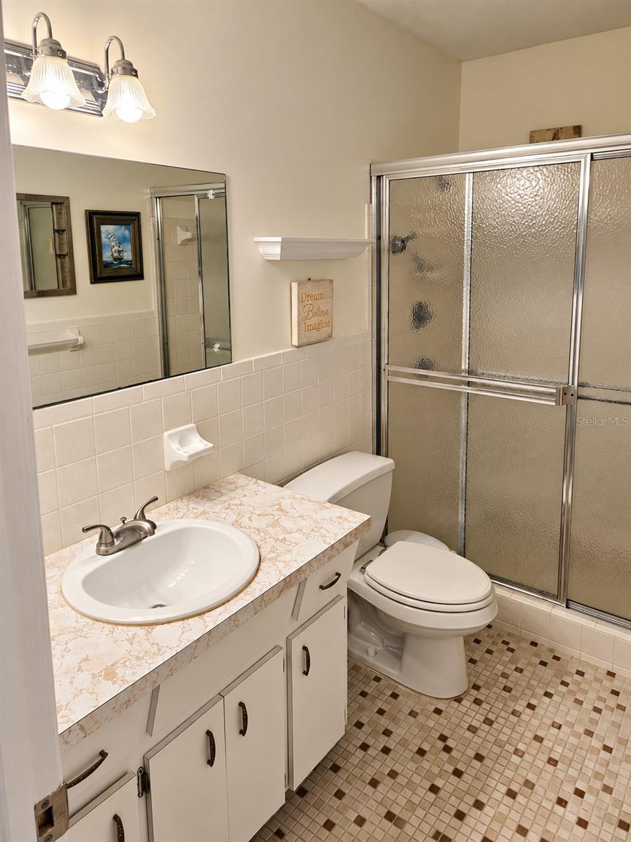 2436 Rhodesian Dr #48 Property Photo 16