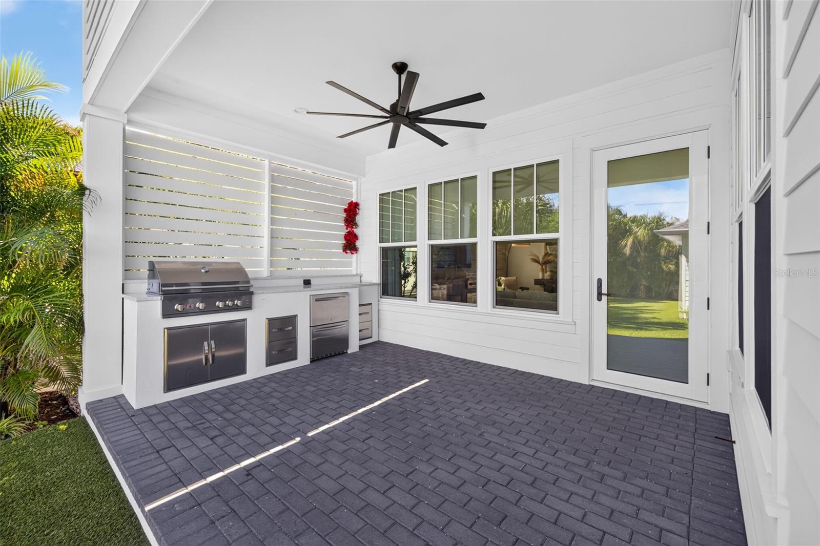 2525 Dartmouth Ave N Property Photo 51