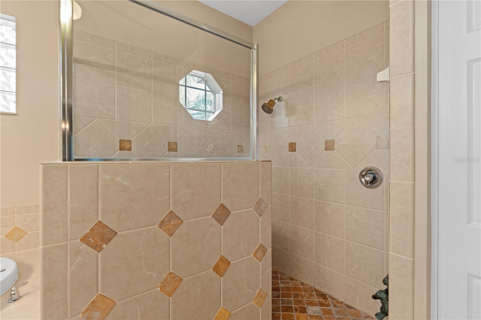 8914 30th St E Property Photo 26