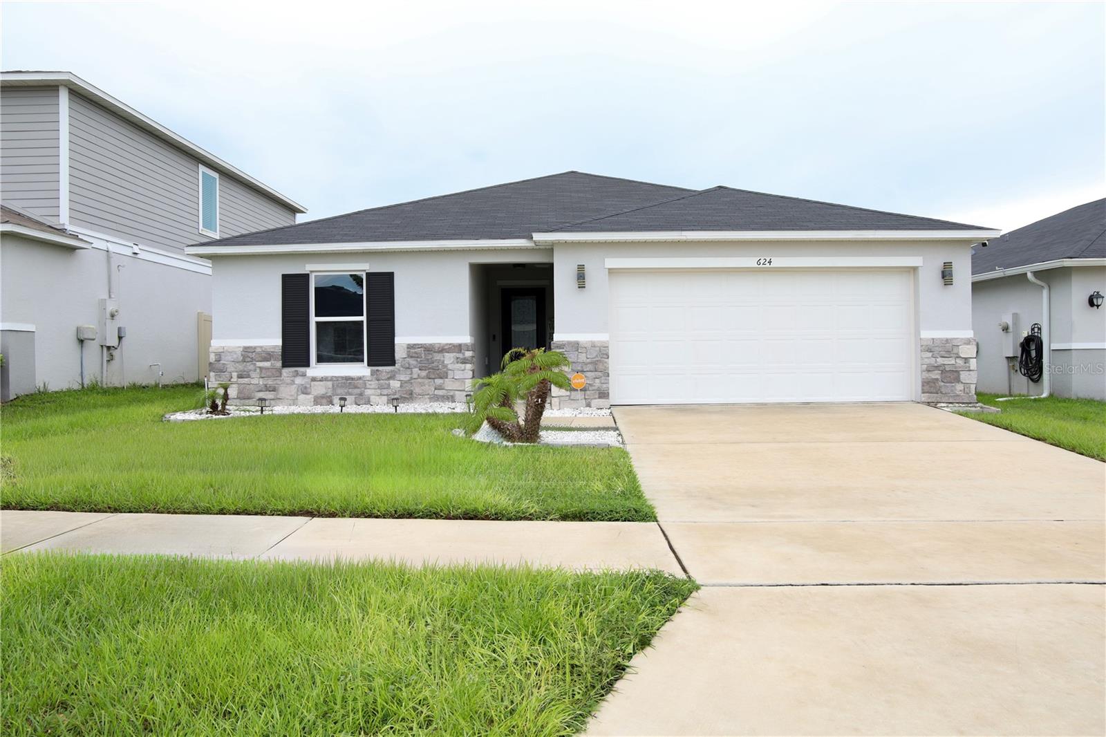 624 Sarner Pass Way Property Photo