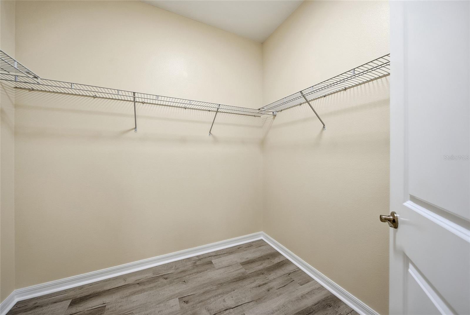 12542 Candleberry Cir Property Photo 10